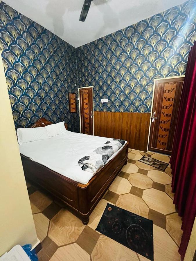 Maa Gauri Paying Guest House Varanasi Exterior photo