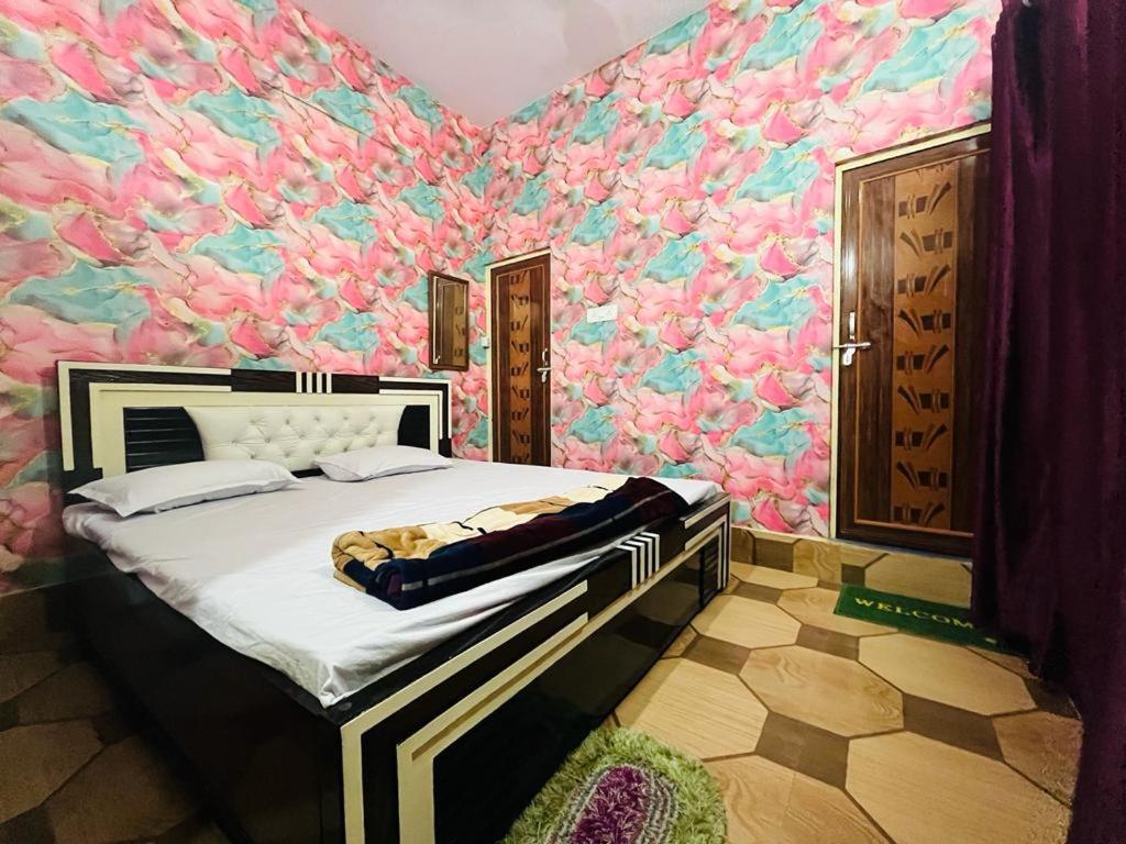 Maa Gauri Paying Guest House Varanasi Exterior photo